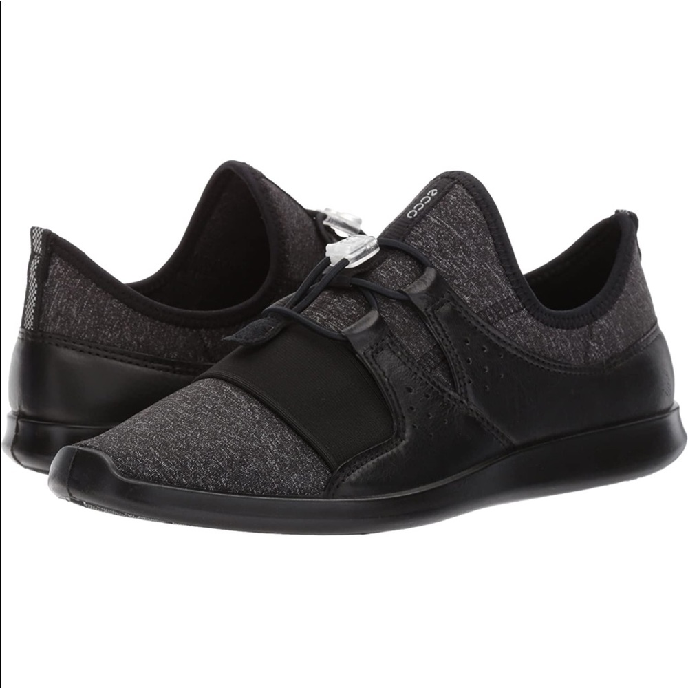 Ecco Sense sneaker, 41 NWT